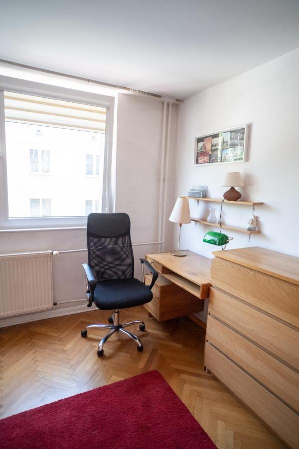 Central Charm Nowiniarska Warsaw Exterior photo